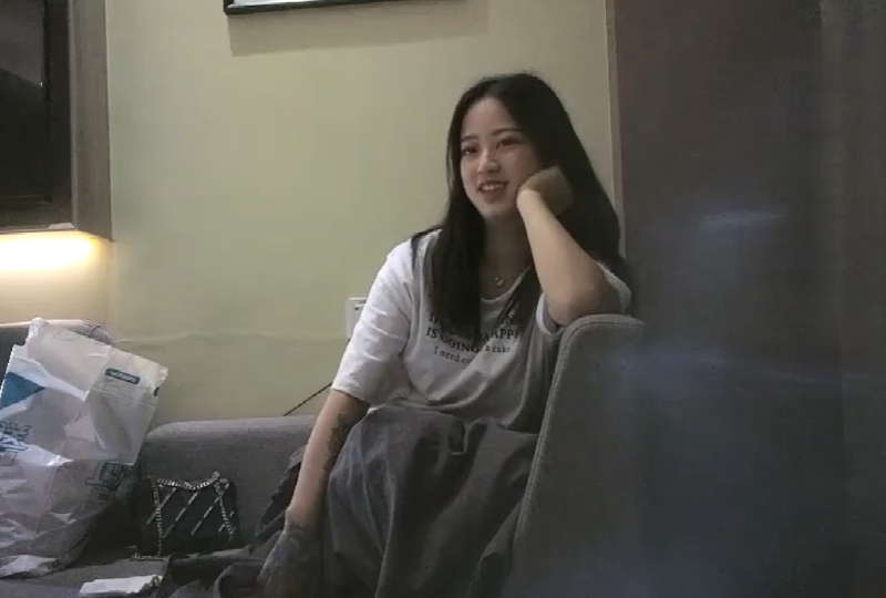 约了可爱的学生妹,娇喘的声音让我小兄弟硬到不行