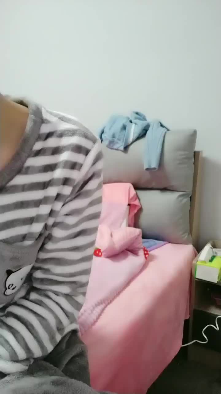 萌甜甜_啪啪_一月六号