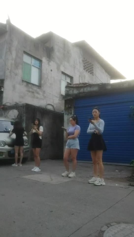 持无套内射执照的探花_啪啪第三场