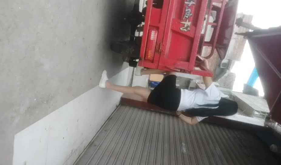 持有无套内射执照的探花_啪啪第二场_