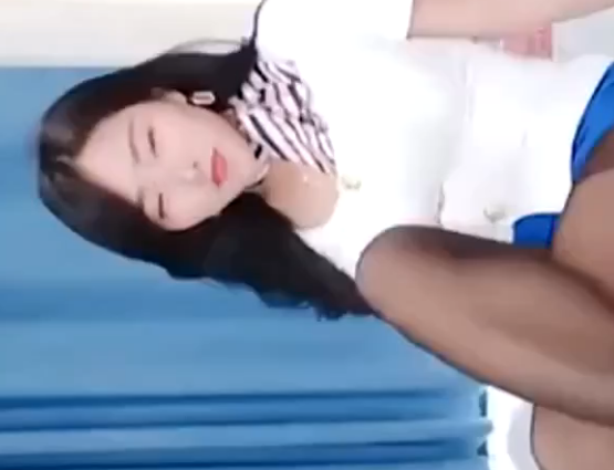 極品騷貨【妲己專職勾引】穿空姐制服爆裂黑絲勾搭姐夫啪啪 無套爆操三穴全開后入爆菊