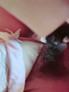 骚气勾搭女神,勾引按摩技师_按着按着就按到床上去了淫叫爸爸