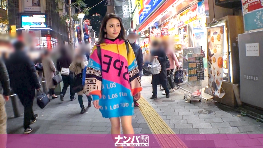 200GANA2268 マジ軟派、初撮。 1468 『ネオンカラーのSSS級読モは勢いでヤラせてくれるのか!?』顔もカラダもSSS級!インタビュー(というテイ)でホテルに連れ込み、スナップ撮影のフリして自慢の美尻に触りまくり!「何してるんですか…んっ!?」キスで口を塞ぎ、ニットの上から乳を揉み、そのまま勢いに任せて読モはヤラせてくれるのか!?..