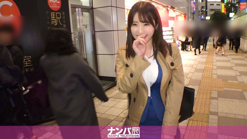 200GANA2225 マジ軟派、初撮。 1432 Fカップ美人OLをナンパ成功!話の流れでおっぱいを後ろから揉めば、ダメと言いながらも甘い吐息を漏らして感じ始め、最後は男優の上で自ら腰を振り巨乳を揺らしながらセックスに夢中!!..