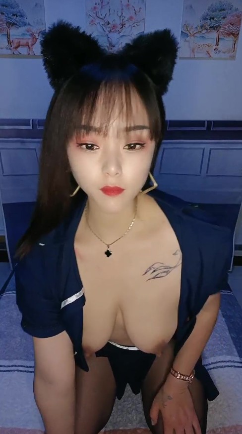 配御姐妖娆小妲己这身行头已迷倒很多少年抖动、肉棒骑在淫穴里骚声叫着爽.