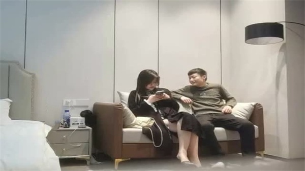 利哥探花真实完美啊皮肤白皙极品美乳