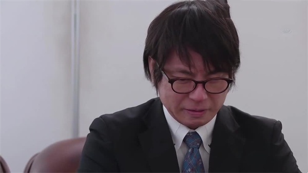 刘诗诗艰辛职场路01：人妻献身，职场淫靡诱惑