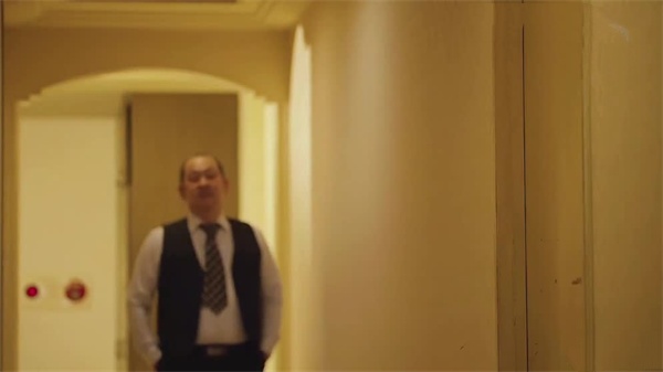 AI刘诗诗OL办公室：性感少妇艰辛职场02部 屈辱服从の肉体契约